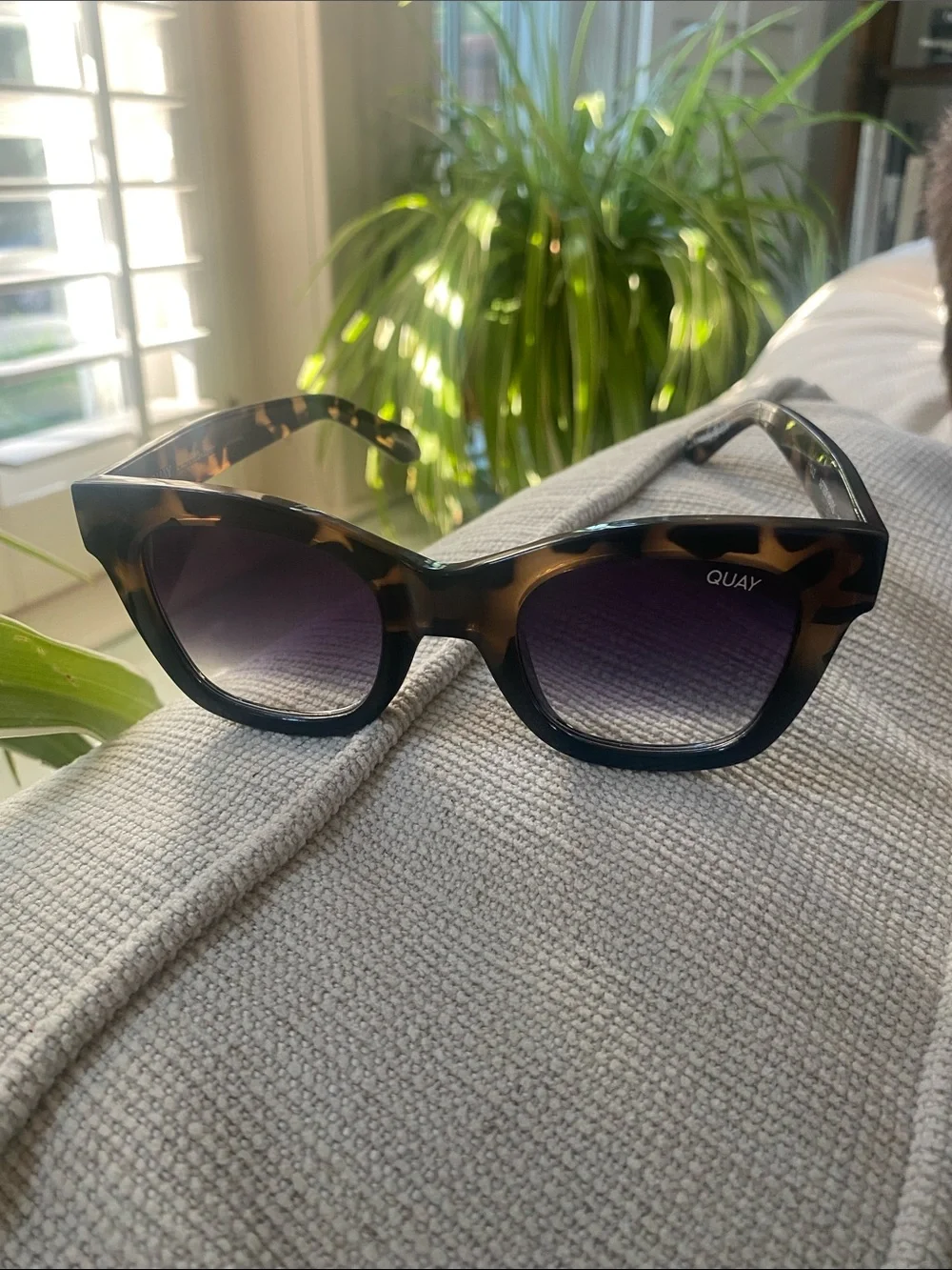 Quay AFTER HOURS Australia  Tortoise Cat Sunglasses with Gradient Purple Lenses